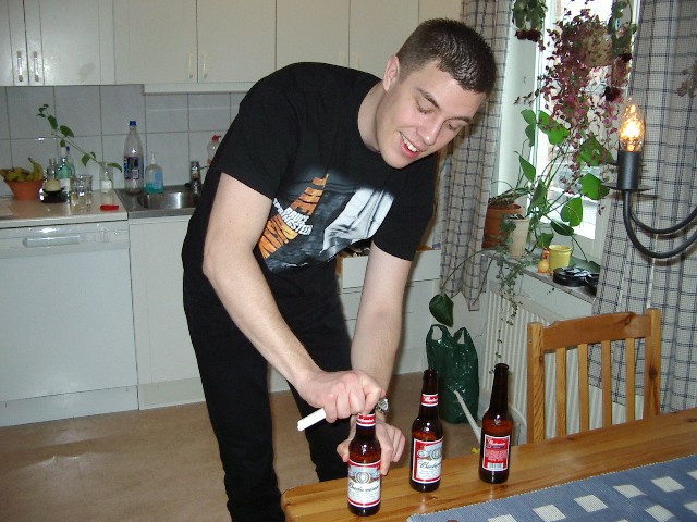 10:55 The first beer is opened.