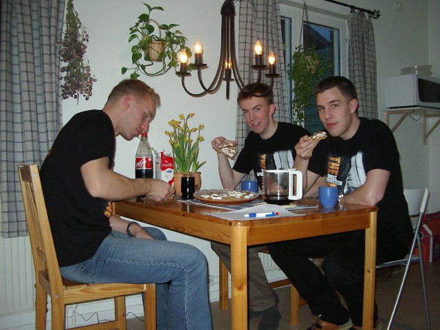 Pizza and coffee-time. Yummy!